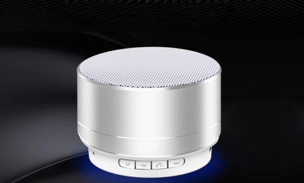 Mini Parlante Bluetooth Portátil Recargable con Manos Libres y Control de Música